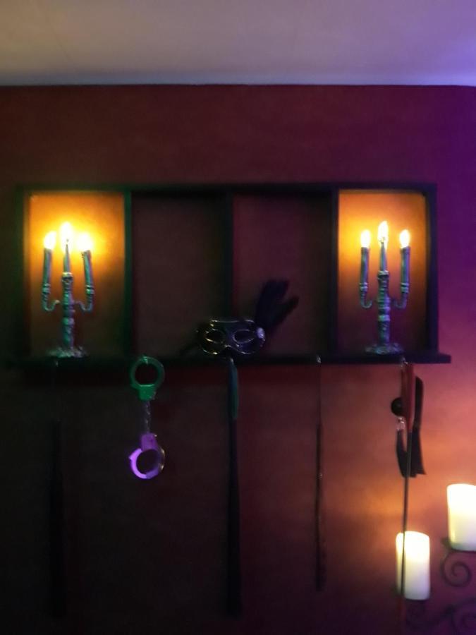 בר Love Room Le Rouge Et Noir מראה חיצוני תמונה