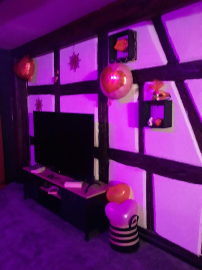 בר Love Room Le Rouge Et Noir מראה חיצוני תמונה